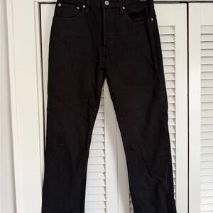 Levi's Women's Black Straight Leg Jeans
